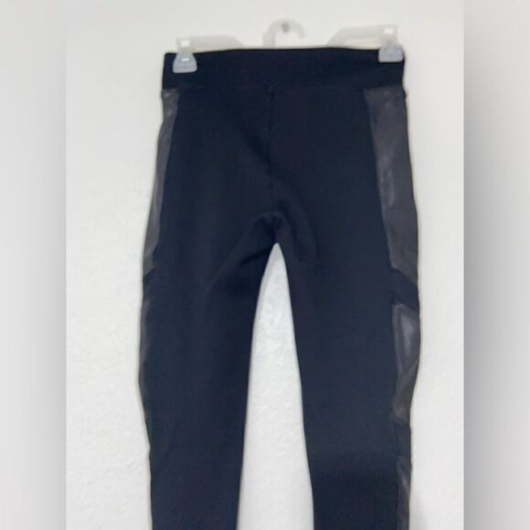 Spanx Faux Leather Moto Leggings High Waisted Ponte‎ Seamless Knit 7/8 Pant - Picture 5 of 10